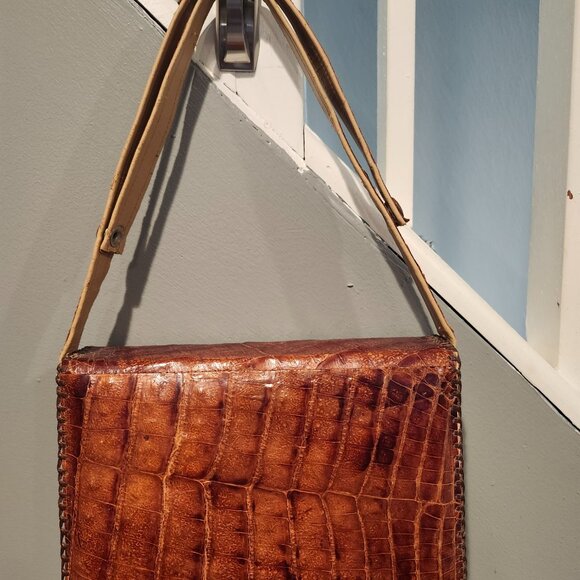 Vintage 1950's Genuine ALLIGATOR Multi Section Handbag Adjustable Strap - Picture 2 of 11